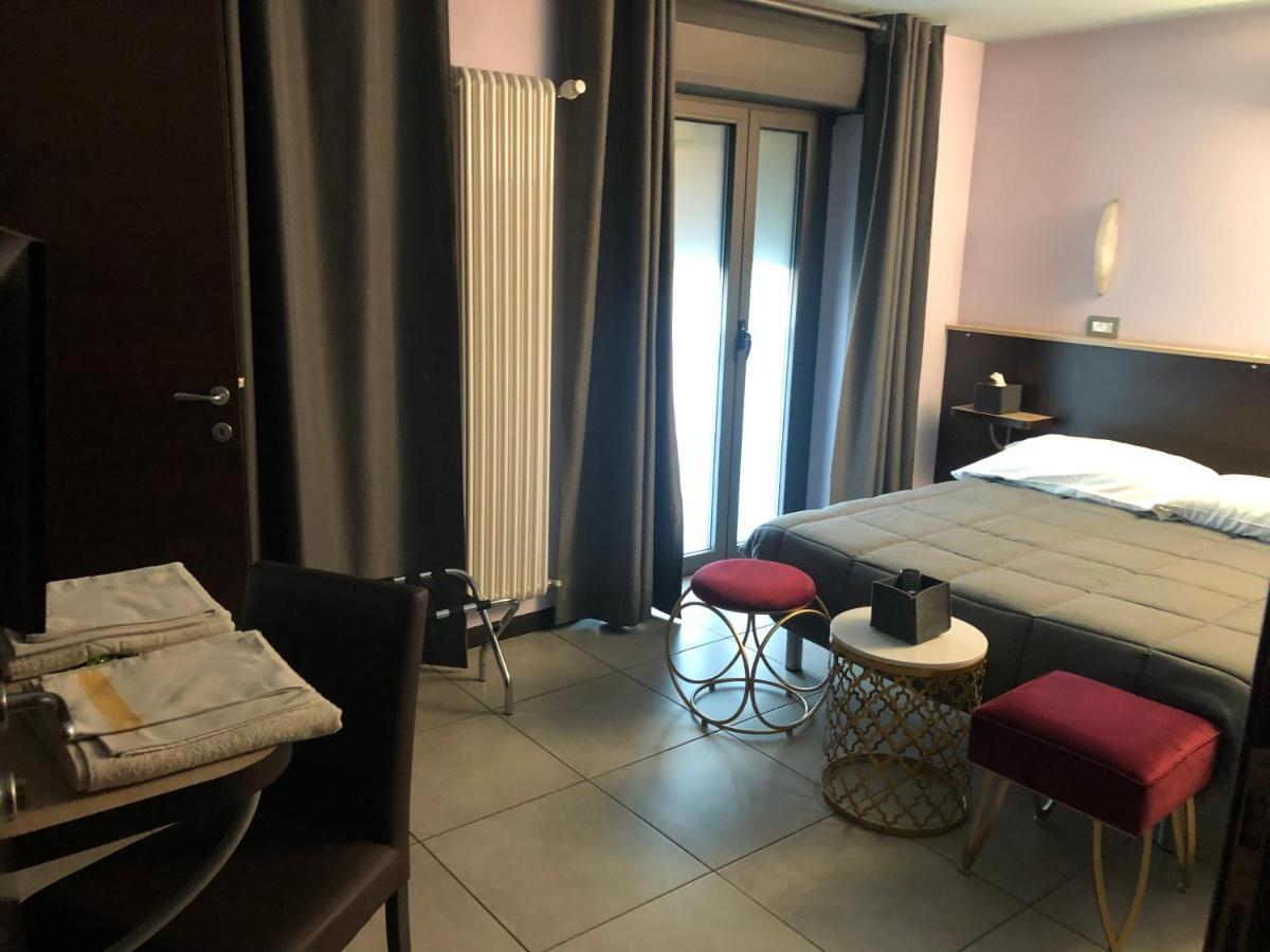 Villa Camilla Milano Εξωτερικό φωτογραφία