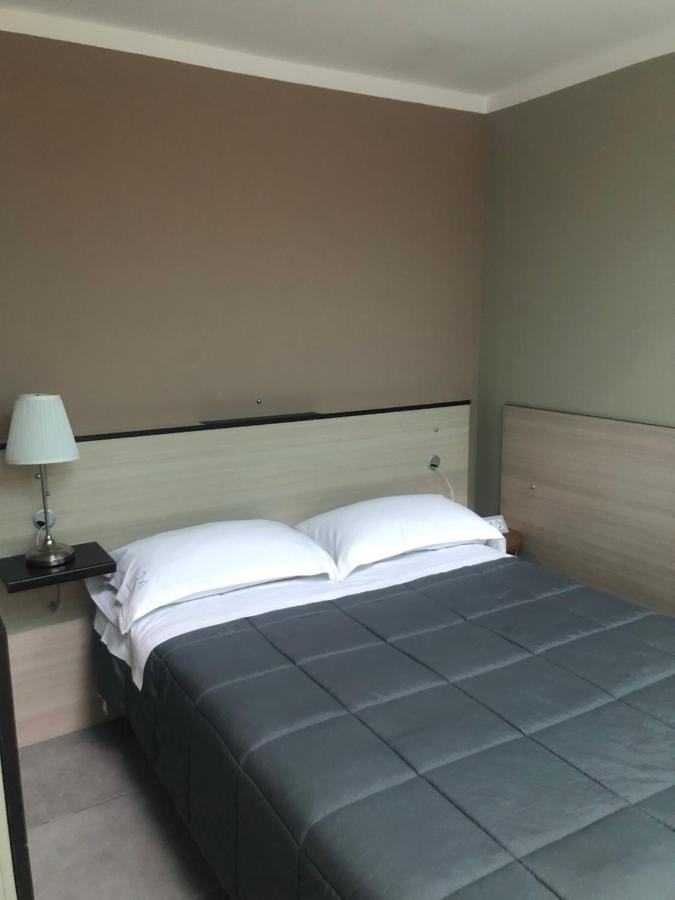 Villa Camilla Milano Εξωτερικό φωτογραφία